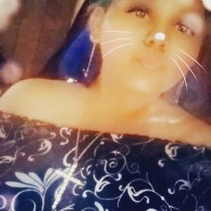 Meet your Posher, Perla